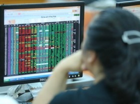 Image: Securities, bank stocks underpin VN-Index uptrend