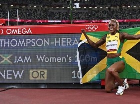 Image: Olympics: Jamaica sweep 100m podium, Djokovic leaves with nothing