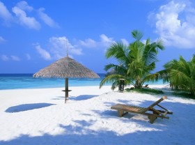 Image: Take a look at 8 beautiful beaches in the West that are famous all year round