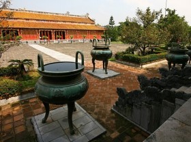 Image: The meaning of the images carved on the ‘nine peaks’ in Hue