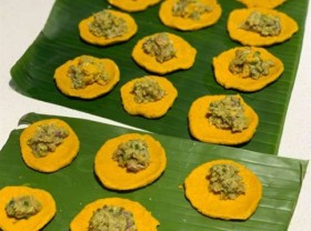 Image: The taste of turmeric: Thái Bình's bánh nghệ