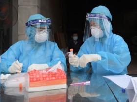 Image: Vietnam logs nearly 3,000 COVID-19 cases on July 14