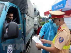 Image: Trade Ministry wants provinces to add drivers to vaccination priority list