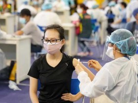 Image: UK to donate 415,000 Covid vaccine doses to Vietnam