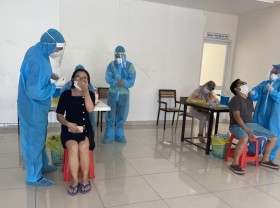 Image: Vietnam’s Covid-19 tally exceeds 18,000 with 219 new cases
