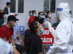 Image: Vietnam’s total coronavirus infections surpass 30,000