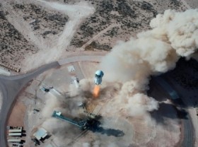 Image: Amazon Big Boss Jeff Bezos to Make Historic Flight into Space