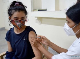 Image: Indian gov't may vaccinate children by next month: health minister