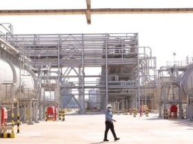 Image: OPEC+ agrees oil supply boost after UAE, Saudi reach compromise
