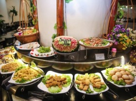 Image: 16 best Buffet restaurants with prices under 10 USD in Hanoi