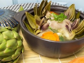 Image: Artichoke stew a popular dish in cool Đà Lạt