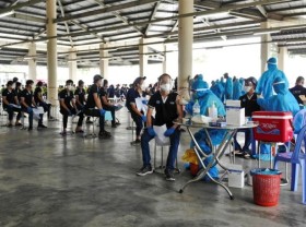 Image: Binh Duong asks for 1 million more Covid vaccine doses