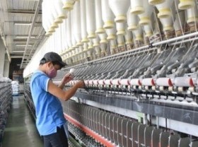 Image: HCM City economy remains strong despite COVID