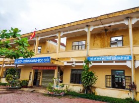 Image: Charitable organizations support disaster recovery in Quang Ngai