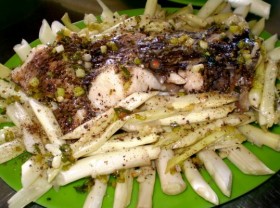 Image: Delicious dishes from snakehead fish in the Western