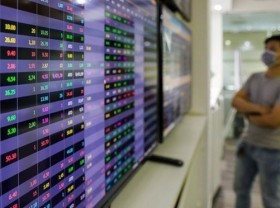 Image: Local stocks end the week in red