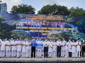Image: Cao Bang sends medical workers to assist COVID-19 fight in Ho Chi Minh City