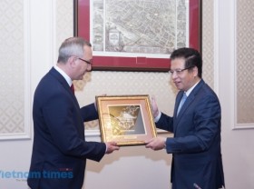 Image: Strengthening Cooperation Between Vietnam and Kaluga Russia