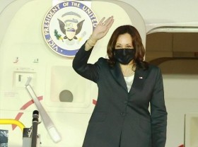 Image: US Vice President begins Vietnam visit