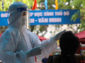 Image: Vietnam reports 9,180 new COVID-19 cases on August 13