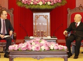 Image: Vietnam treasures cooperative relations with Russia: Party chief