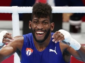 Image: Andy Cruz lands Cuba's fourth boxing Olympic title
