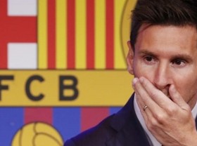 Image: Football: Where would Messi fit in at PSG?