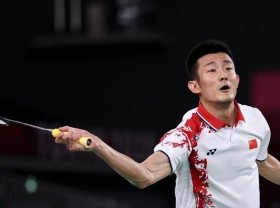 Image: Olympics: Badminton day 10- Men's singles and women's doubles gold medals at stake