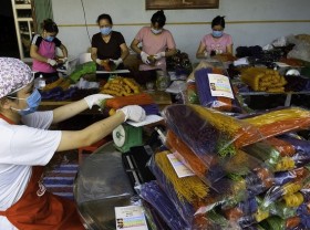 Image: The specialty of 8 colors dried vermicelli in Cao Bang