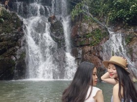 Image: Gate of Troi Waterfall in Xuan Quy Commune is an attractive destination for tourists