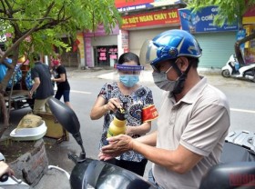 Image: Vietnam reports 7,244 new COVID-19 cases