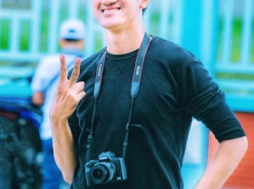 Image: Nhut Minh – The guy who is famous for giving the poor the “most expensive bread in Vietnam”, making anyone who opens them shed tears of happiness during the Covid season