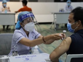 Image: Vietnam records 4,271 more Covid-19 cases