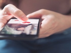 Image: Google Bans Sugar Daddy Apps from Android Store