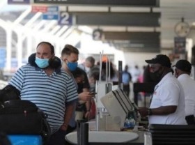 Image: Maskless flyers face US$9,000 fines as US FAA tackles unruly passengers