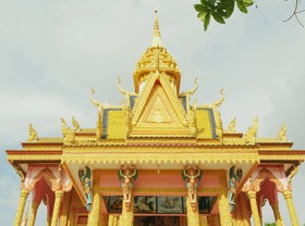 Image: Lost in the land of Buddha at the oldest temple of Pisesaram Tra Vinh
