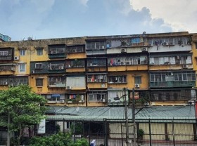 Image: Hanoi works to accelerate renovation of old apartment buildings