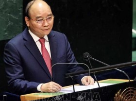Image: Vietnam cooperates with nations to prevail over pandemic, build peaceful, prosperous world: President