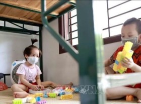 Image: Vietnam exerts efforts to ensure best care for children orphaned by COVID-19