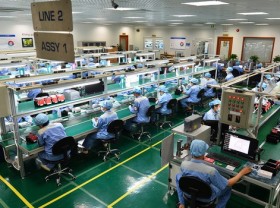 Image: Strict Lockdown Dragged Down Vietnam’s Industrial Production in August, Economists Say