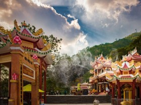 Image: The most famous and attractive spiritual tourist destinations in Tay Ninh