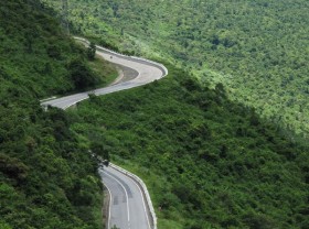 Image: 7 most beautiful roads in Vietnam