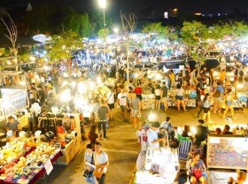Image: What does Binh Duong have to do at night? Suggest the most interesting destinations when Binh Duong lights up