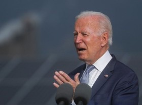 Image: Biden says in Colorado that extreme weather will cost US over US$100 bln this year