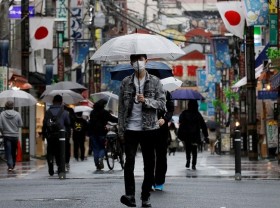 Image: Japan seeks to extend COVID emergency curbs in Tokyo, other areas