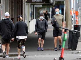 Image: New Zealand says fall in COVID-19 cases shows Delta lockdown working