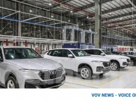 Image: Vingroup stops TV, smartphone lines, focuses on VinFast vehicles