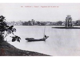 Image: Exhibition displays changes of Sword Lake over the years