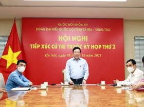 Image: Deputy PM meets voters in Ba Ria-Vung Tau