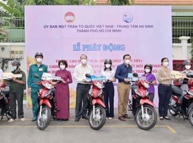 Image: Ho Chi Minh City launches app connecting philanthropists with needy people